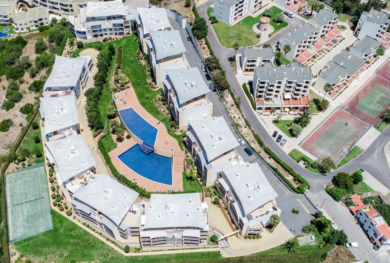 Bnb Homes Ocean View Apartment With Huge Sunny Terrace, 2 Swimming Pools & Tennis Court البوفيرا المظهر الخارجي الصورة